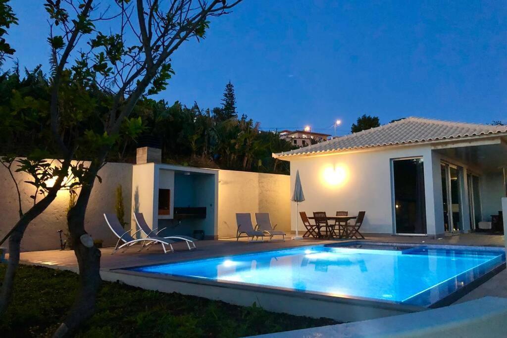 Villa Pinheira IV -Heated Swimming Pool And Jacuzzi Calheta  Exterior foto