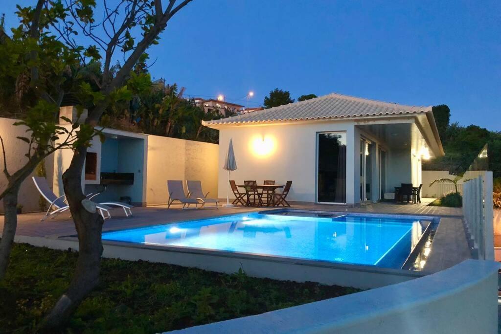 Villa Pinheira IV -Heated Swimming Pool And Jacuzzi Calheta  Exterior foto