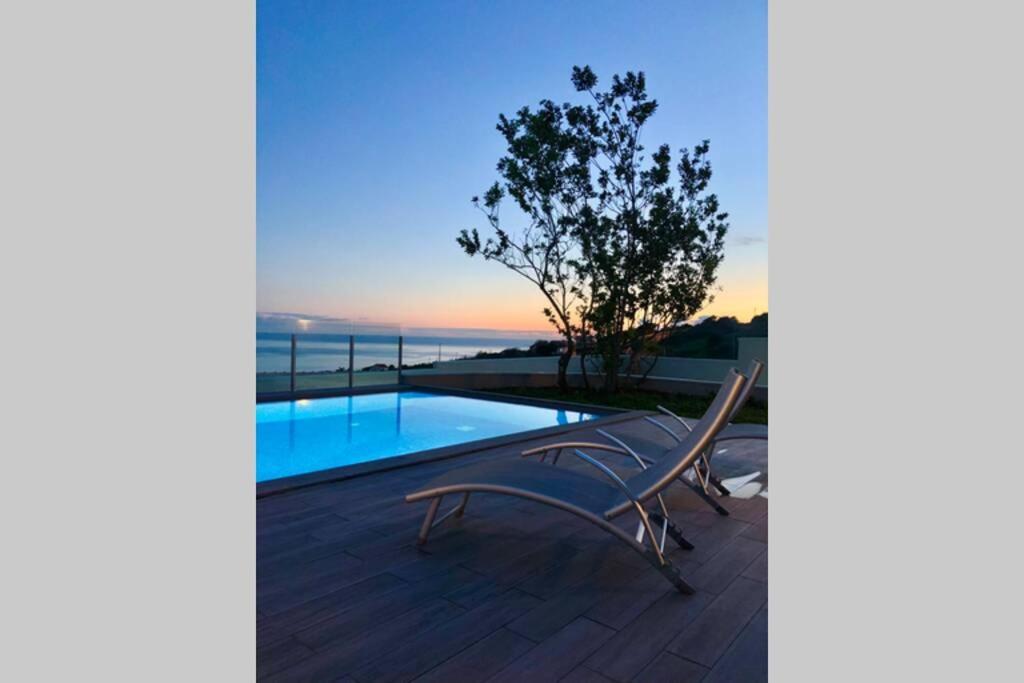 Villa Pinheira IV -Heated Swimming Pool And Jacuzzi Calheta  Exterior foto