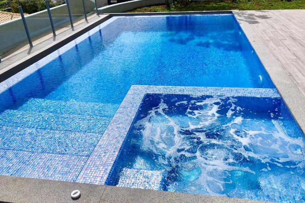 Villa Pinheira IV -Heated Swimming Pool And Jacuzzi Calheta  Exterior foto
